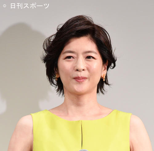 「10代みたいなかわいい笑顔」中山忍「戦国美男砦」鑑賞し柳谷参助とにっこりツーショット