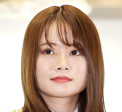 山崎怜奈、曜日メンバー初の「DayDay.」出演「デイくん」手に笑顔の写真「今週も元気に」