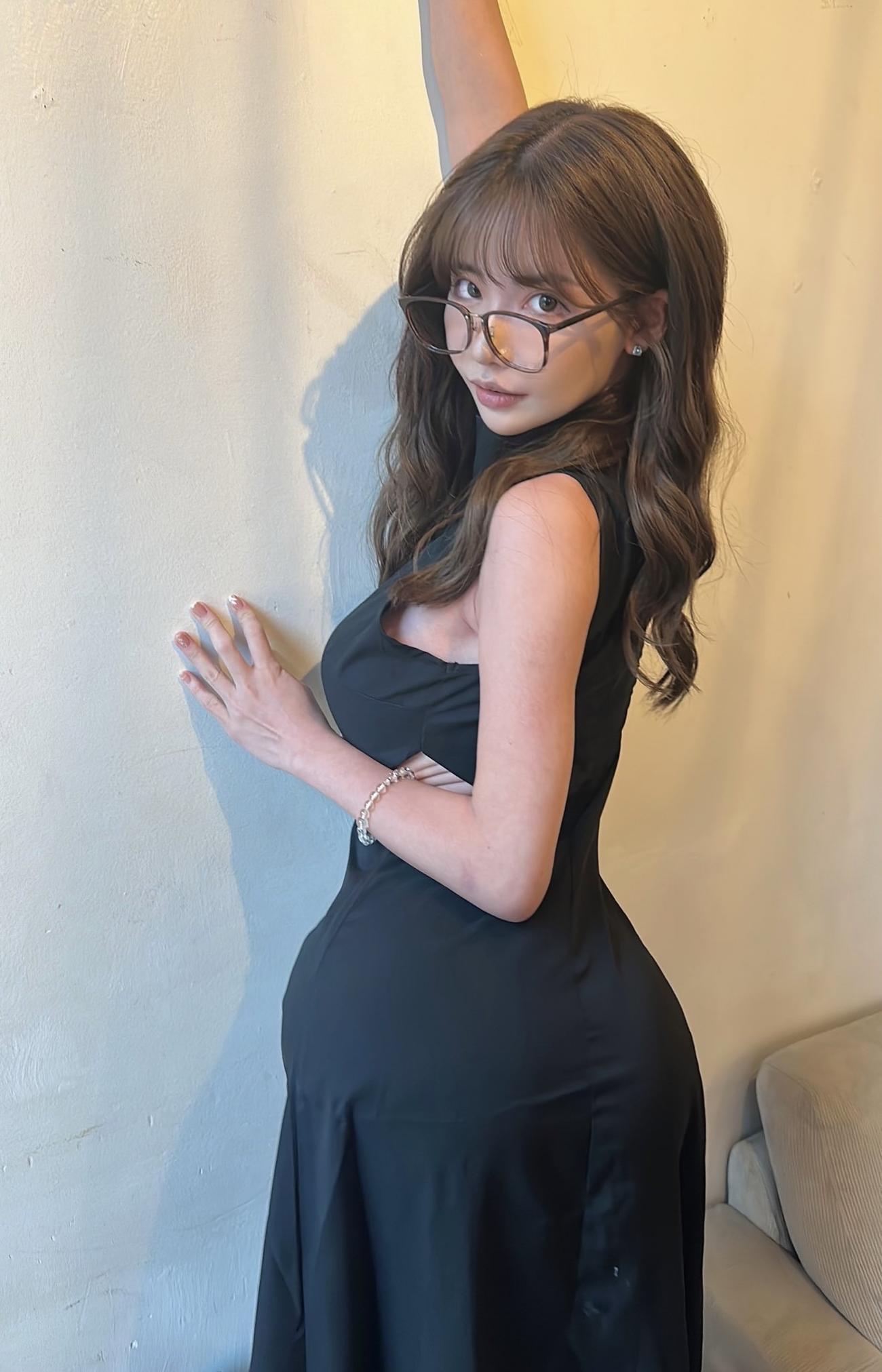 深田えいみのXから