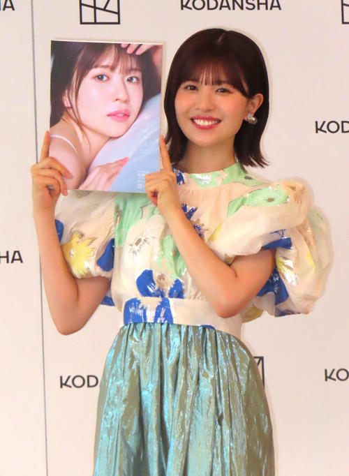 日向坂46松田好花、初写真集の自己採点は？「普段は着ない衣装や見られないポージングも」