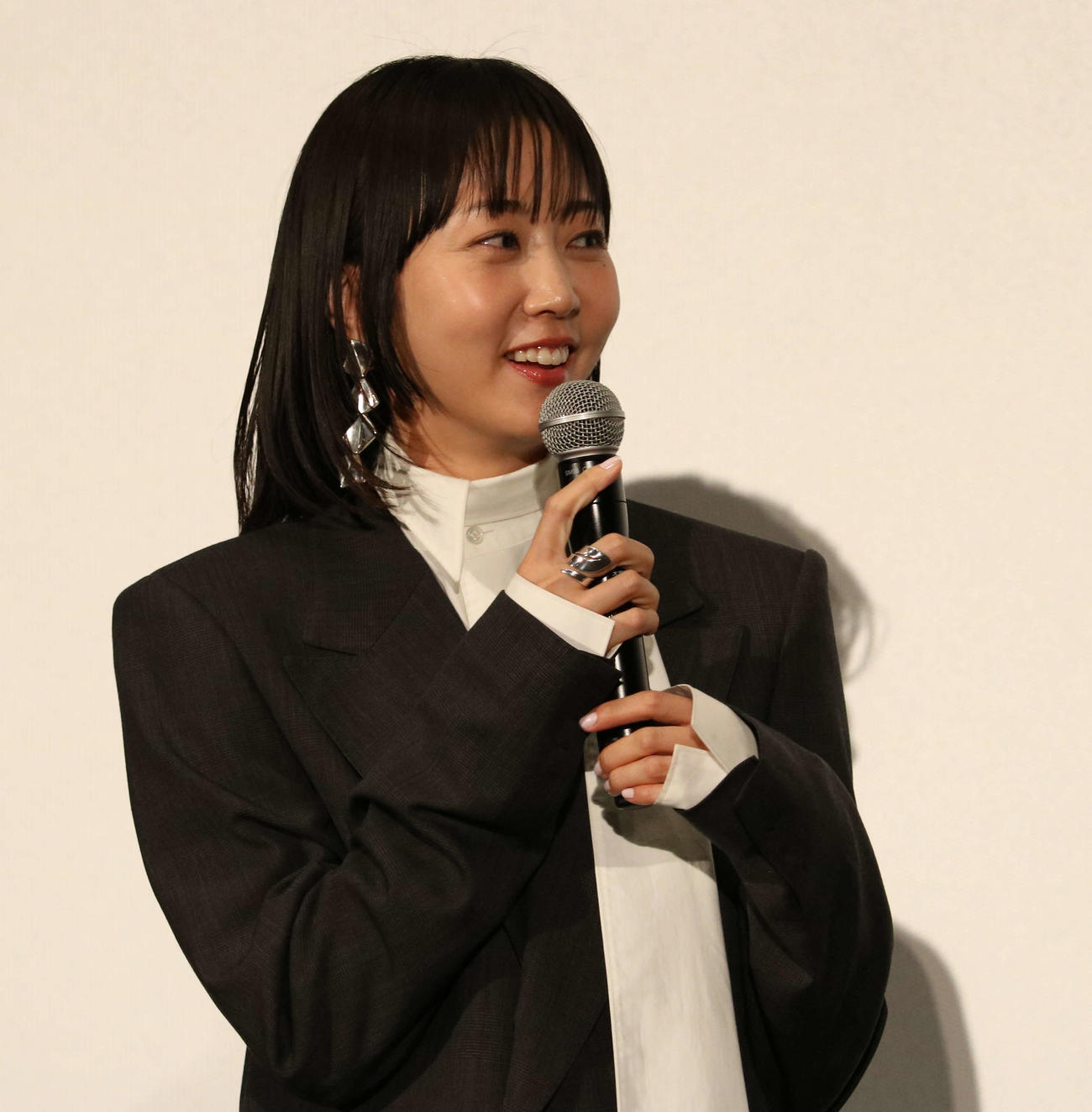 映画「おいハンサム！！」の完成披露試写会舞台あいさつに登壇した木南晴夏（撮影・野見山拓樹）