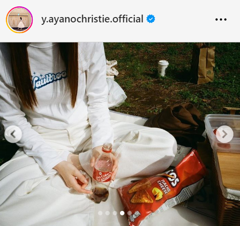 乃木坂46吉田綾乃クリスティーのインスタグラムから