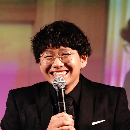 ミキ亜生「えぐい！！！」お笑い芸人７人でアーセナルの日本代表DF冨安健洋を囲み食事会
