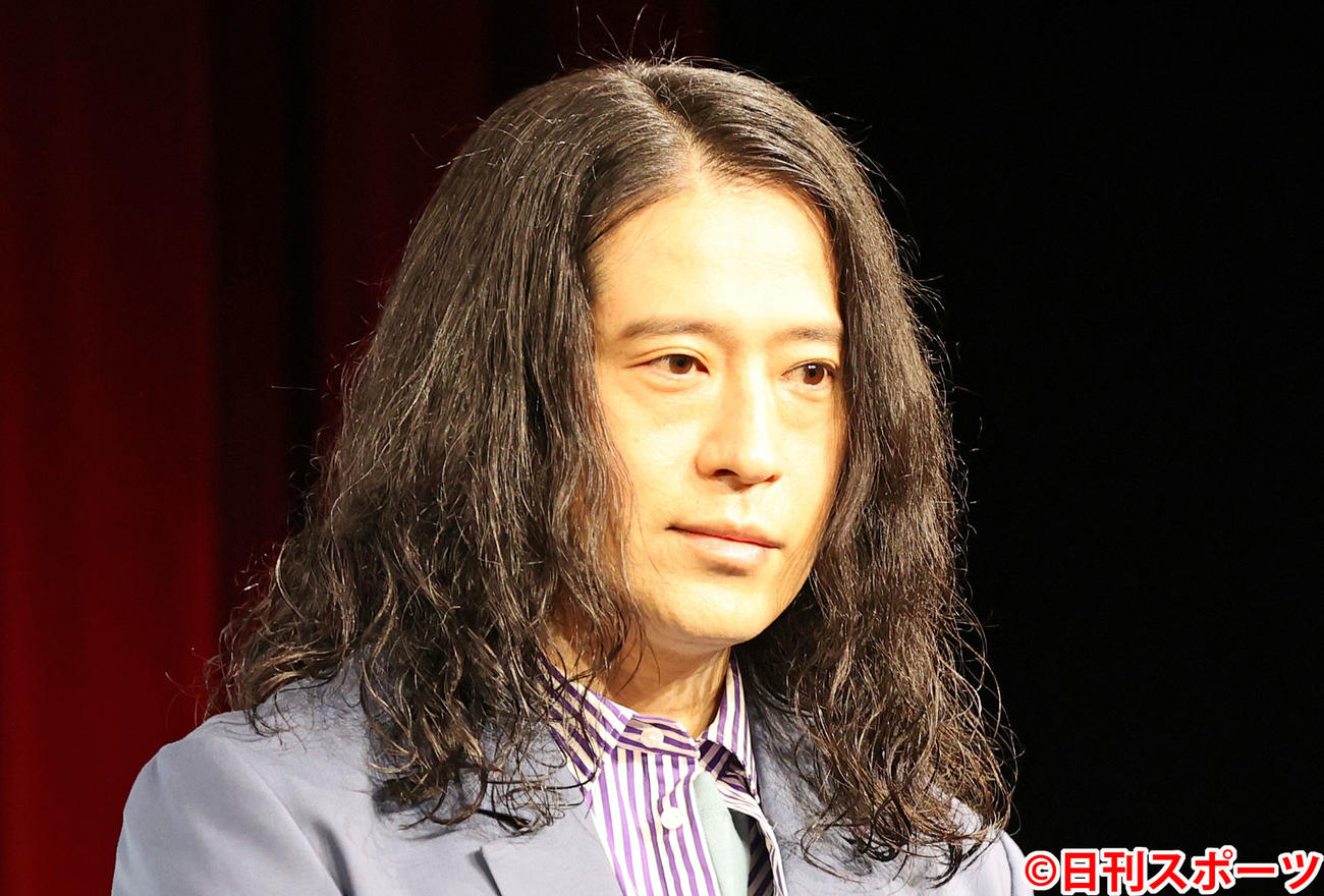 又吉直樹（2020年8月撮影）