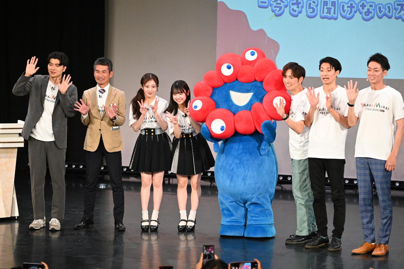 高学歴芸人「ネイビーズアフロ」みながわ 万博の得意げ解説に子ども