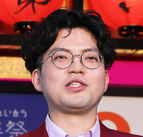 新婚ヤーレンズ出井、人気芸人からのご祝儀”ナマ現金写真”公開し反響「綺麗なお金なのか」