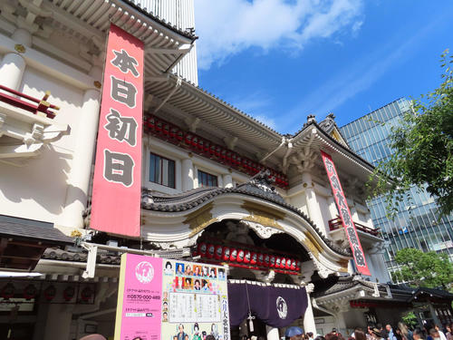 片岡仁左衛門「襲名は時を得たり」と期待の披露口上　初代中村萬壽、６代目時蔵、５代目梅枝誕生