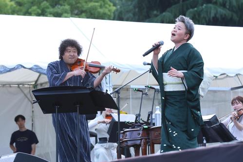 葉加瀬太郎が島津亜矢を「日本の宝だ」と絶賛　今井美樹や岩崎宏美らと音楽祭で豪華セッション