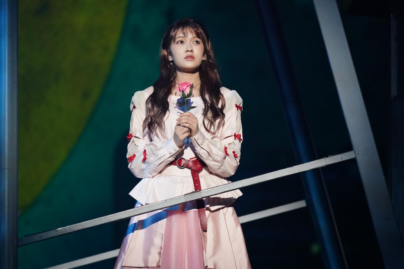 ミュージカル「ロミオ＆ジュリエット」でジュリエットを演じている乃木坂46奥田いろは