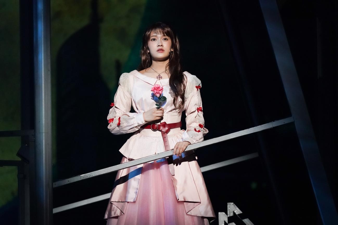 ミュージカル「ロミオ＆ジュリエット」でジュリエットを演じている乃木坂46奥田いろは