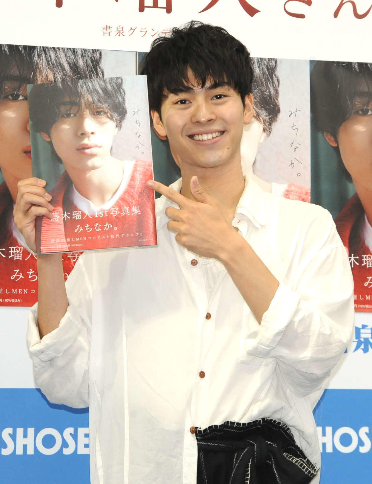 ファースト写真集「蒔木瑠人　1st写真集　みちなか。」発売記念取材会に出席した蒔木瑠人（撮影・松尾幸之介）