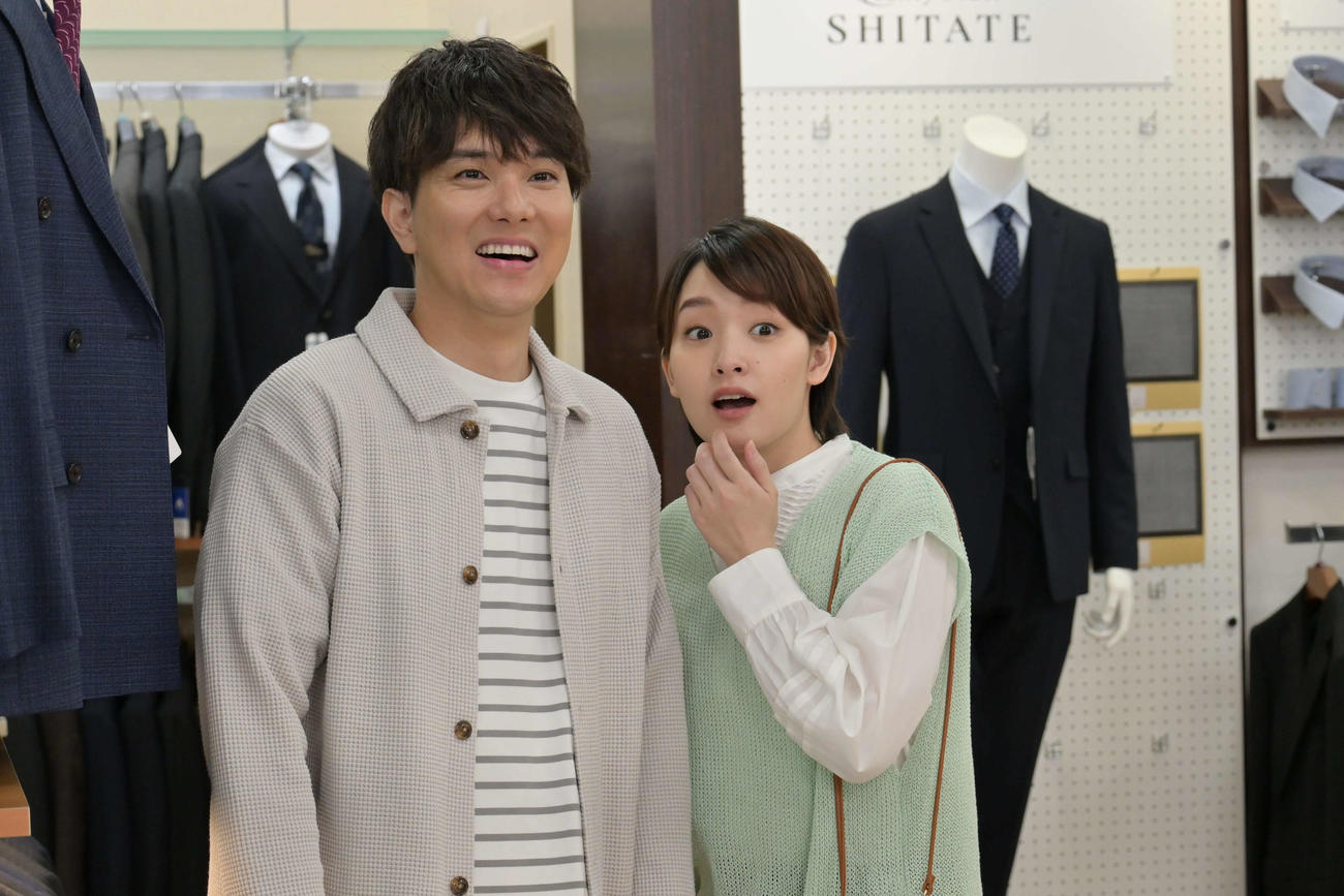 映画「お終活　再春！人生ラプソディ」の場面写真。水野勝と剛力彩芽