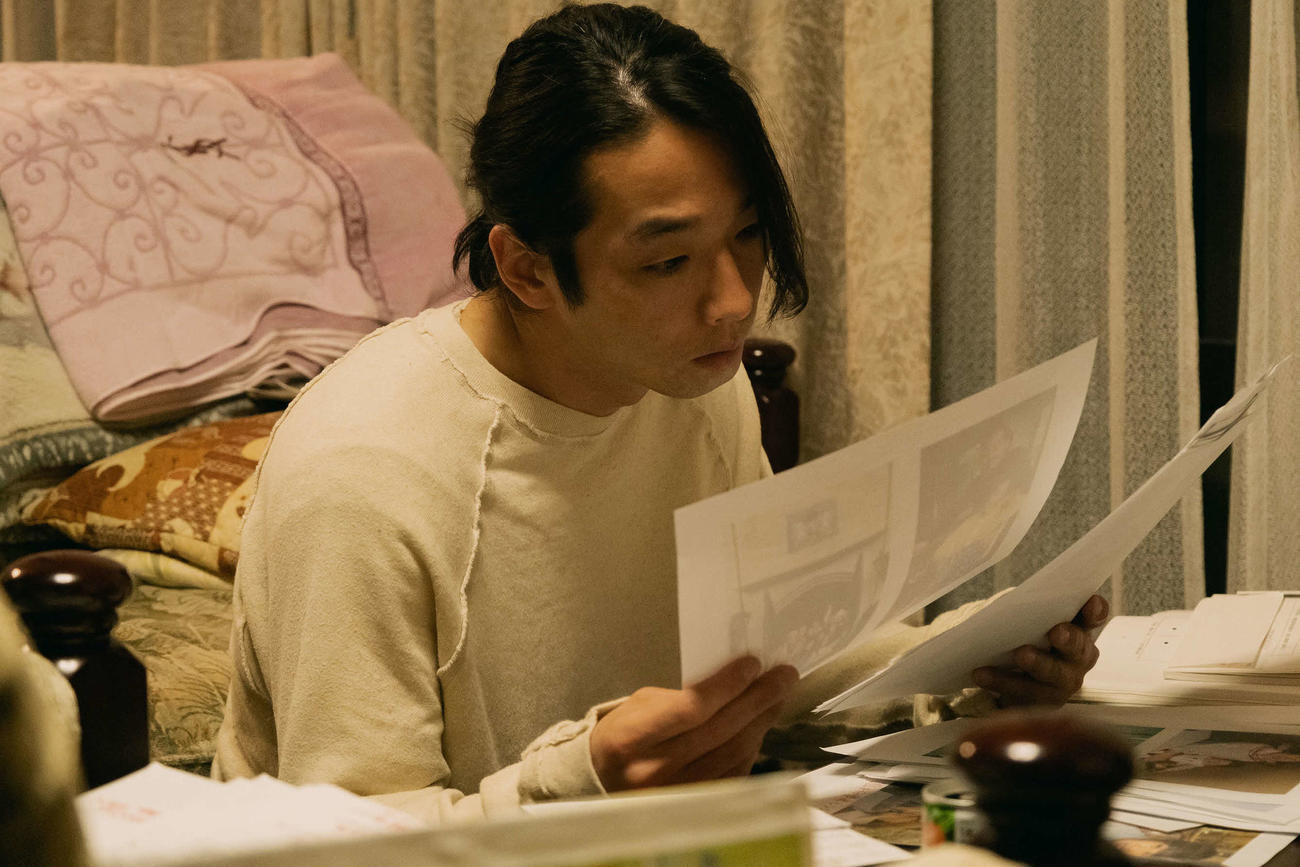 藤竜也がジャパン・カッツで特別生涯功労賞を授与される映画「大いなる不在」で主演の森山未來（C）2023クレイテプス