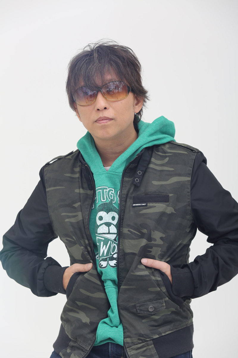 「LORAN」のボーカル、シンガー・ソングライターのYASSさん（LORAN公式HPから）