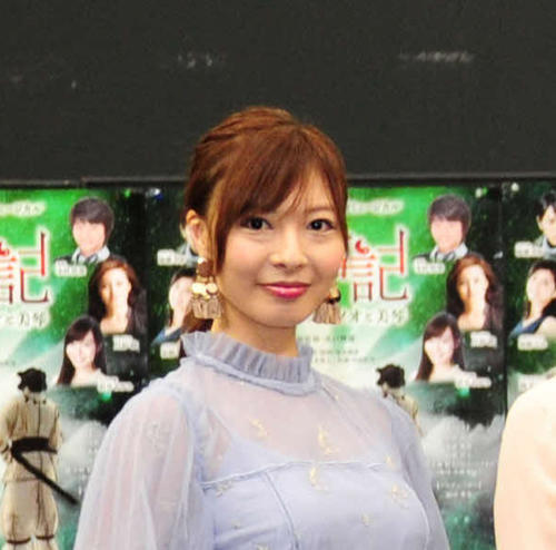 元AKB初代リーダー38歳折井あゆみが一般男性との結婚発表「まさか自分が」／発表全文公開