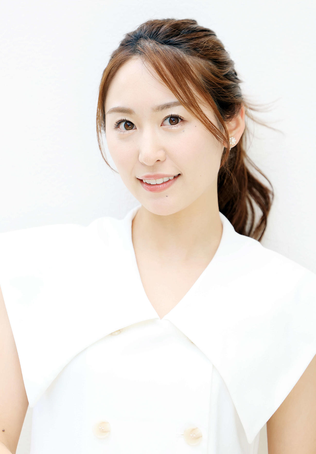 三輪晴香（撮影・浅見桂子）