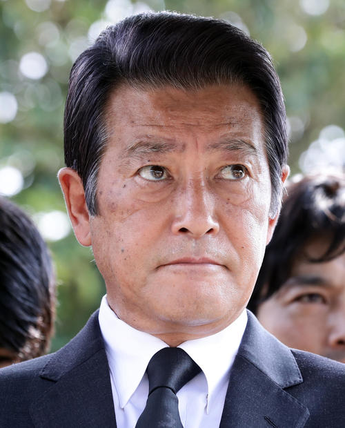神田正輝「旅サラダ」で“酒好き48歳女優”に絶叫「朝からかよ」