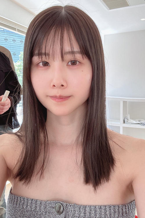 有村架純の33歳姉・藍里がメークのビフォーアフター写真公開「絵かと