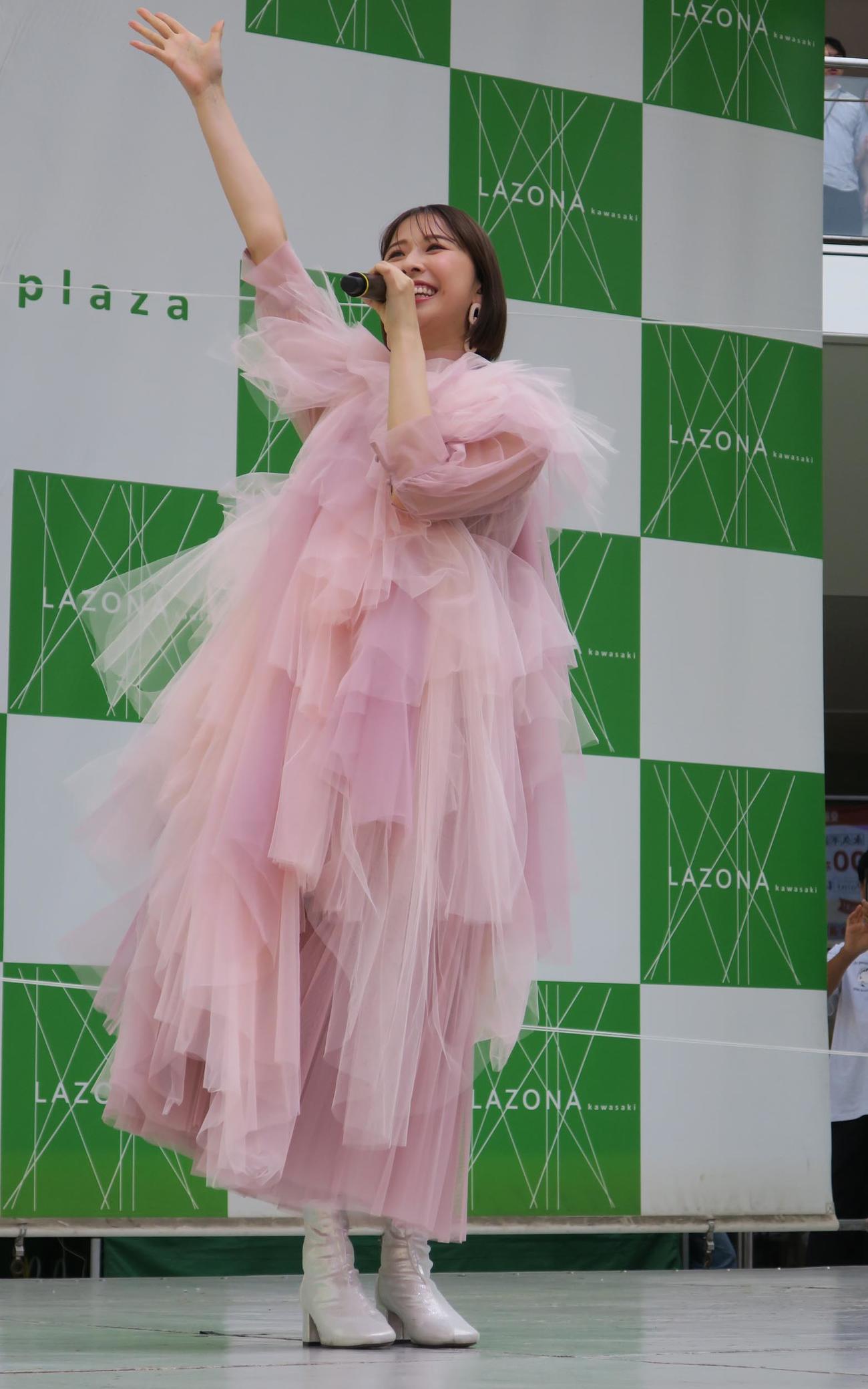 ファーストアルバム「colors」発売記念イベントを行った玉井詩織