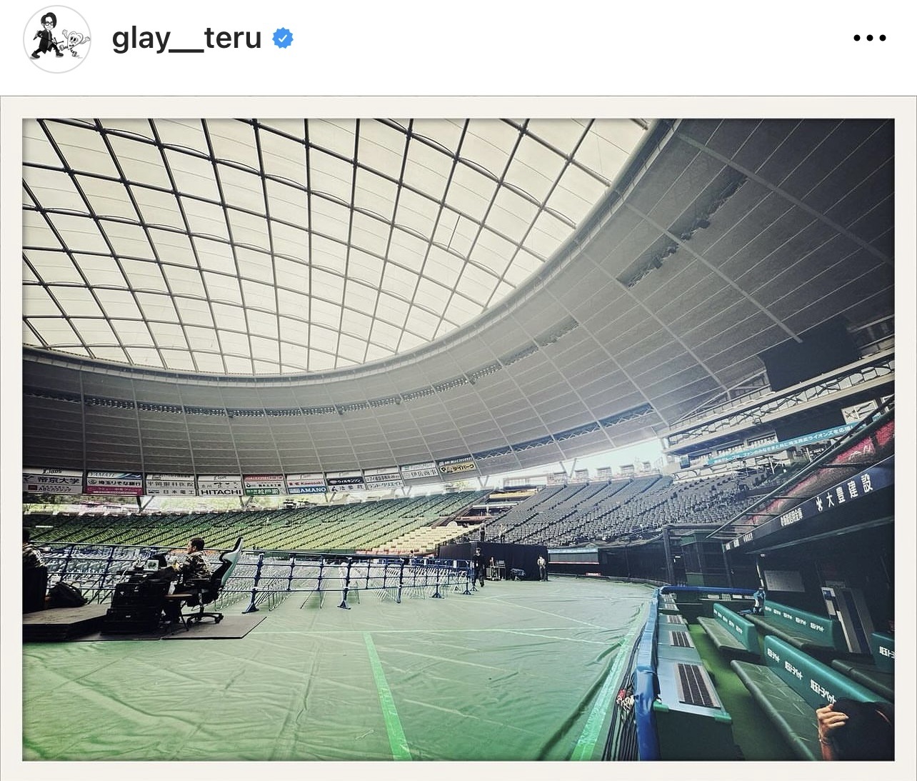 （GLAY・TERUのインスタグラムから）