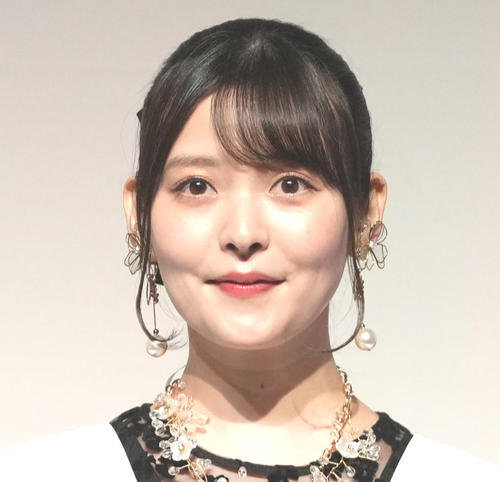 上坂すみれ「100カノ」羽々里風ピンクコーデ披露「演じていてとっても楽しいキャラクター」
