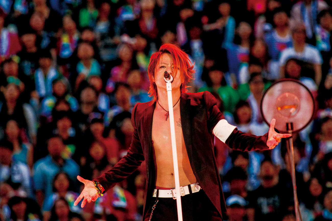 14年の「GLAY EXPO」で歌うTERU