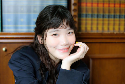 「怖いものが大好き」連ドラで熱演する加藤千尋の“ホラーがかった”演技はもっと見てみたい