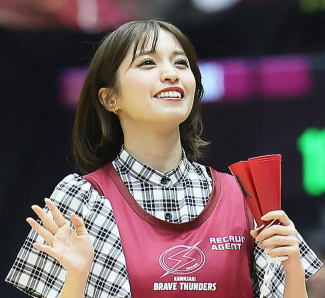 村島未悠（2023年10月撮影）
