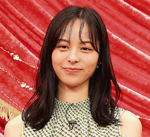 「目がキラキラ…」44歳吉本芸人の妻と167センチ“大投手”との２ショットにコメ欄トキメキ