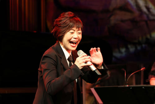 神野美伽「目いっぱい生きようと」笠置シヅ子さん楽曲、八代亜紀さん「舟唄」など披露