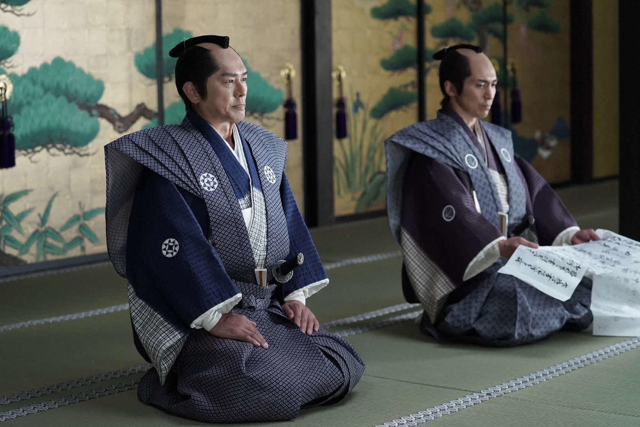 NHK BS時代劇「大岡越前7」の場面写真。左が主役の高橋克典