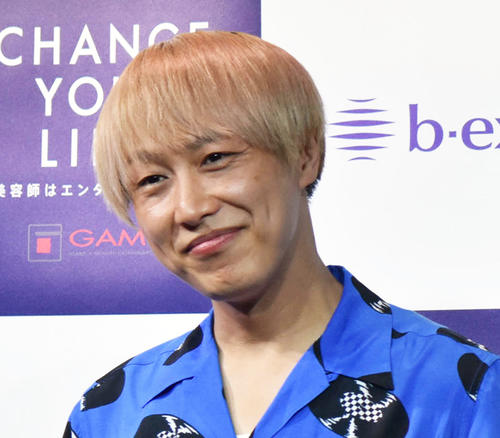 R1王者芸人、三上悠亜の偽アカにDM「いつか機会あったら、、、なんかお願いします」
