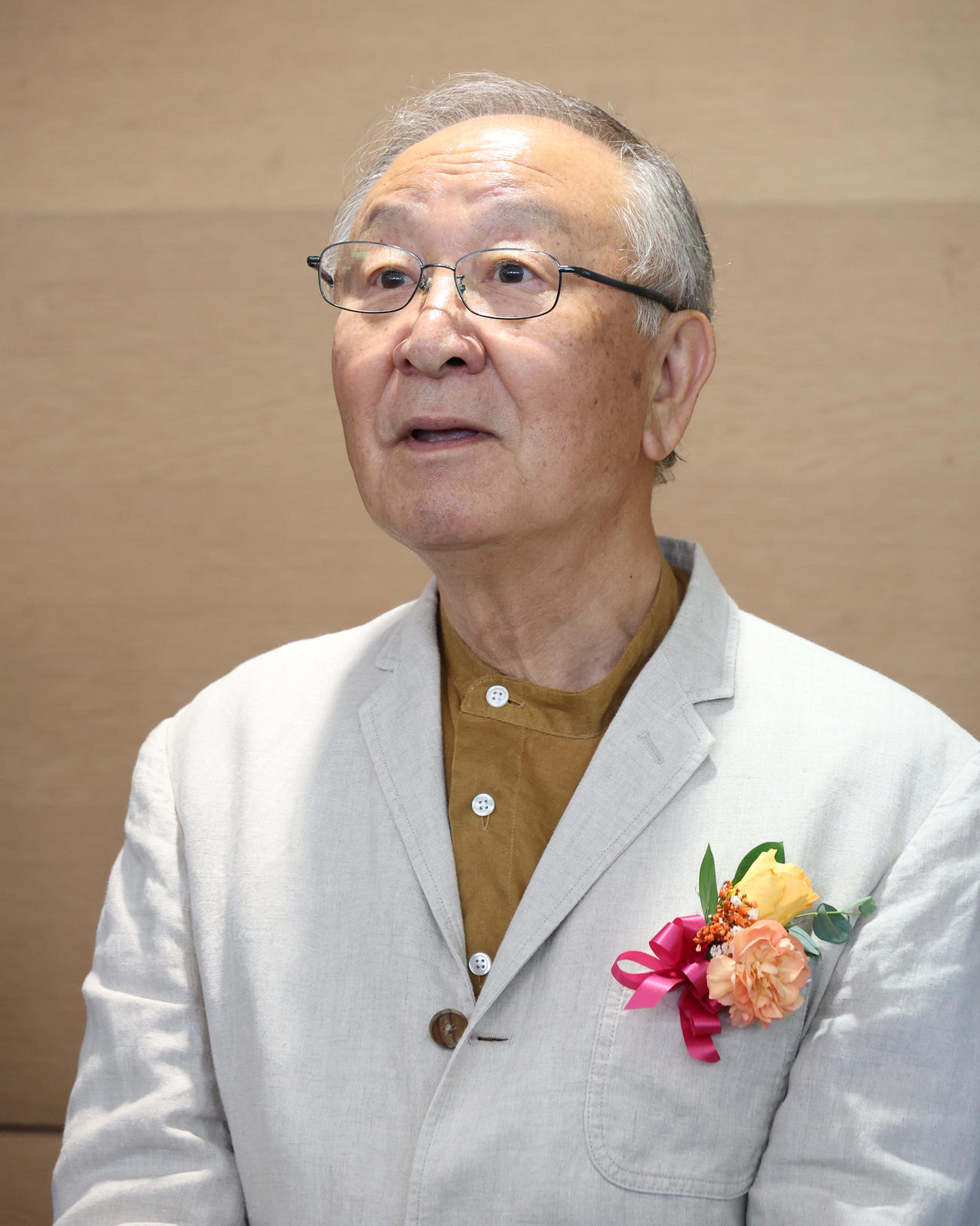 TARAKOさんとの思い出を語るキートン山田（撮影・中島郁夫）