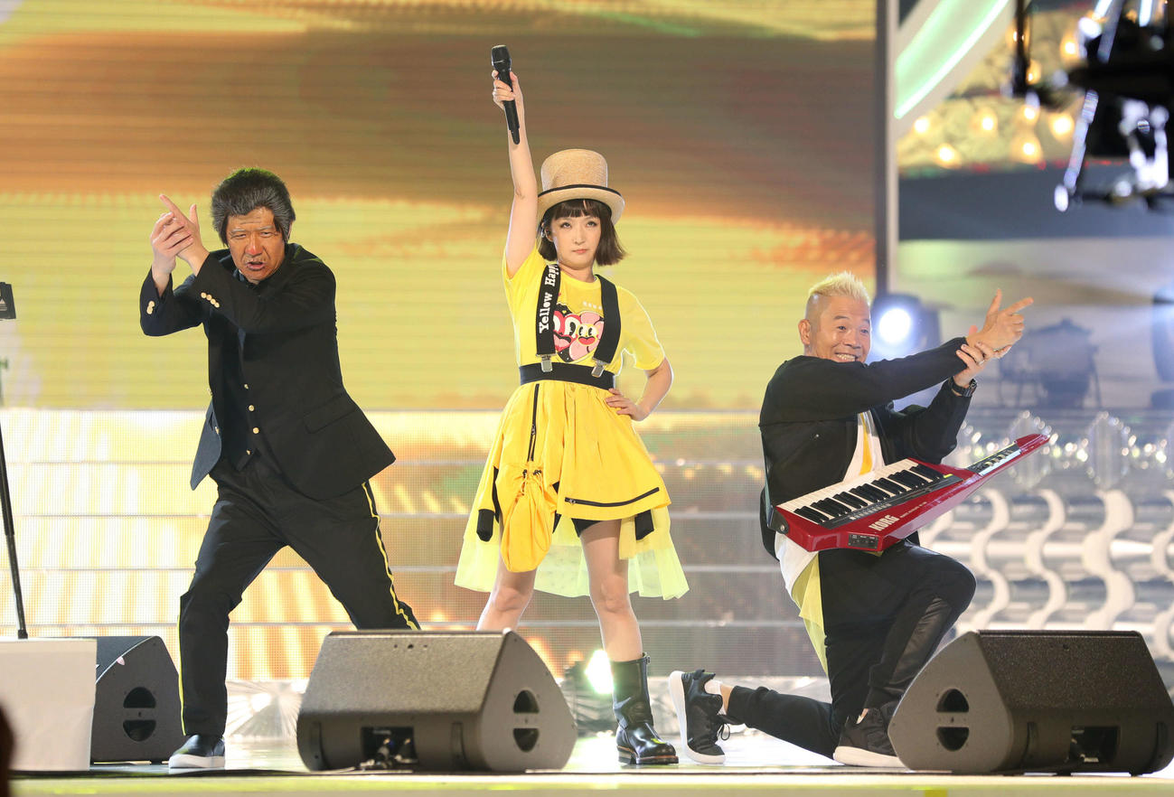 ポケットビスケッツの内村光良、千秋、ウド鈴木（2018年撮影）