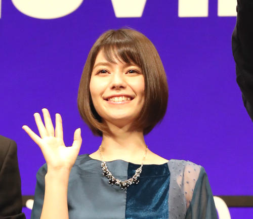 美女声優「みんなのKEIBA」初登場＆的中にネット沸く「また当ててる」「めっちゃキレイ」