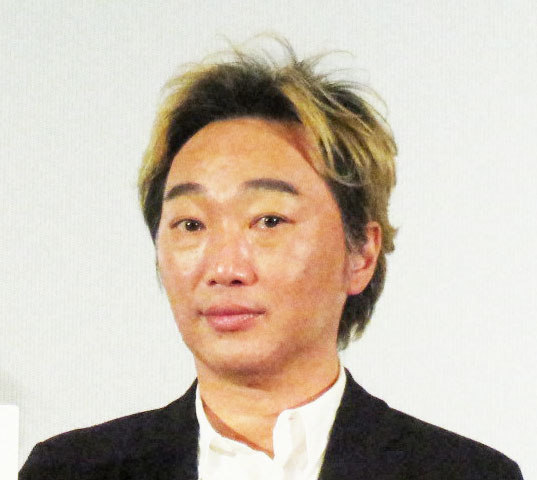 スピードワゴン小沢一敬（2023年2月撮影）