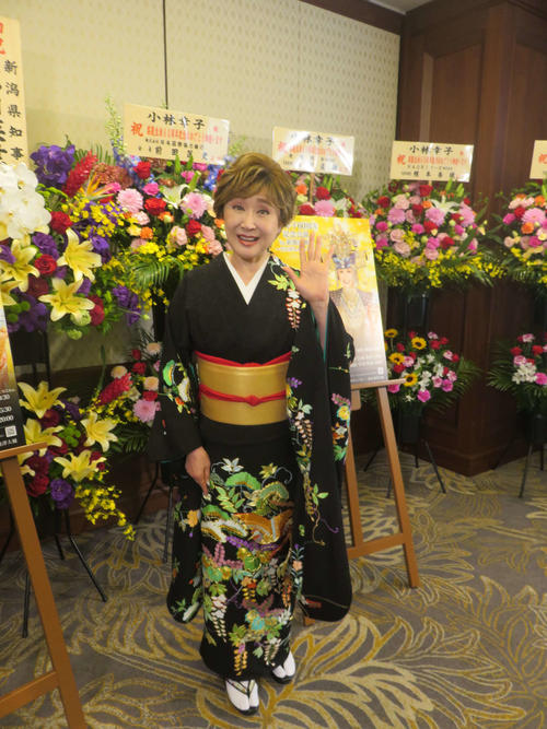 「ラスボス」小林幸子、芸能生活60周年祝賀会「今が一番楽しい」８月には新橋演舞場で記念公演