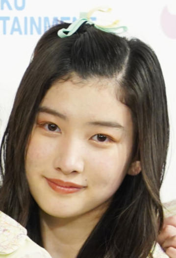 ゴマキ姪・芹澤もあ、ツインテールにブラックコーデが「デスノートのミサミサみたい」