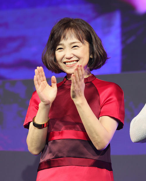 赤ミニスカ登壇の永作博美「私の今後に大きなヒントを得た」公式審査員務めたSSFFセレモニー