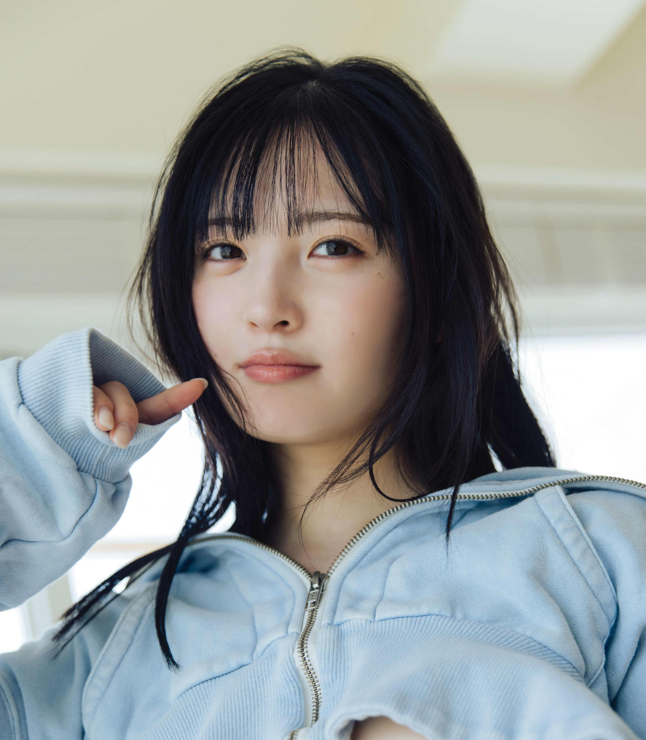 ファースト写真集の発売が決まった＃よーよーよー由良ゆら　撮影＝横山マサト／(C)白夜書房