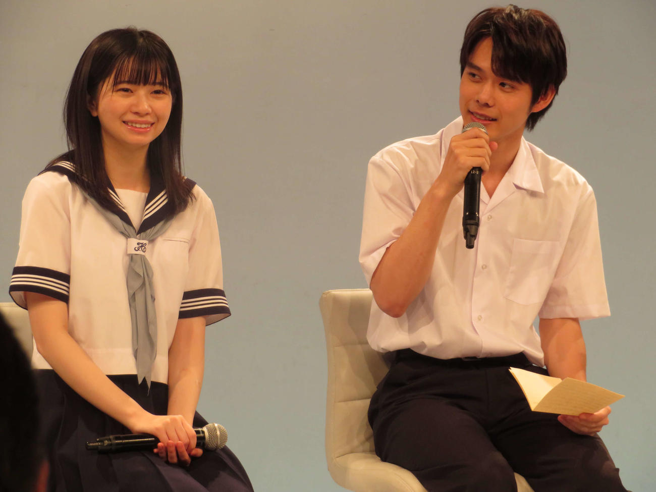 「あの子の子ども」制作発表に出席した桜田ひより、細田佳央太