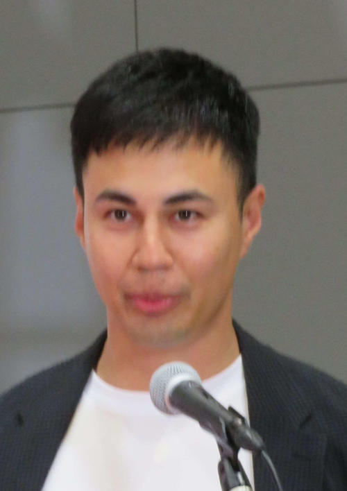 ユージ、米俳優“バッキバキ”実父の姿が話題　「ジョントラボルタかと思った」
