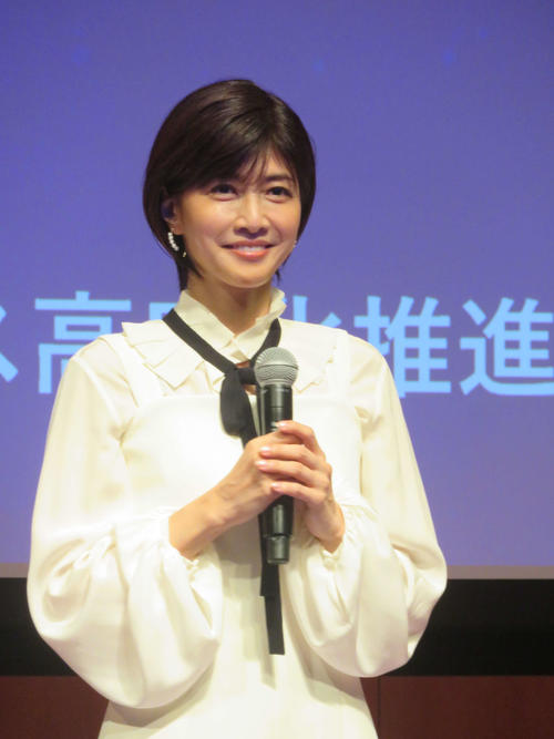 内田有紀「私も48歳なので、ヨンハチさんですね！」４Ｋ８Ｋキャンペーンキャラとアピール
