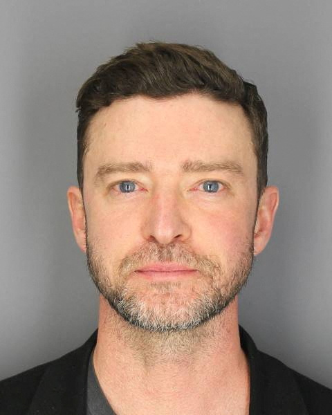 米人気歌手ジャスティン・ティンバーレイク飲酒運転疑いで逮捕　罪状認否に臨んだ後、釈放