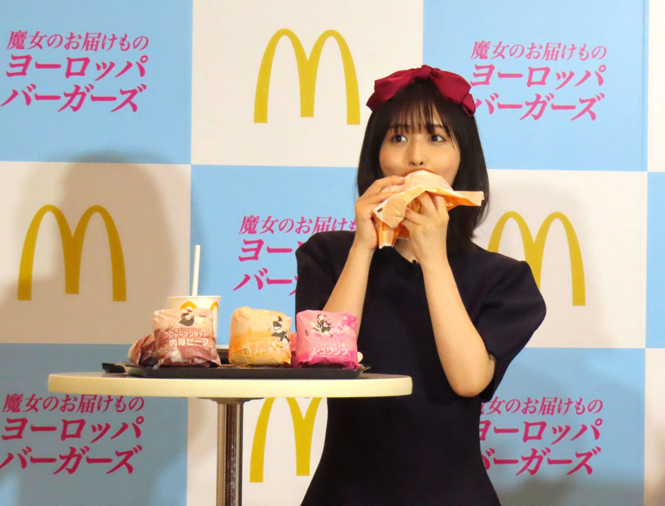 マクドナルドの新商品発表イベントに登壇した長濱ねる