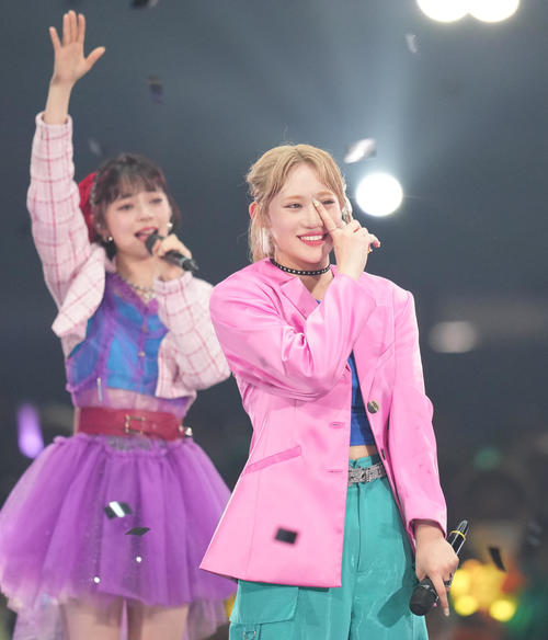 アンジュルム佐々木莉佳子、涙で卒業「自分の選択に悔いはありません！」１万2000人が大歓声