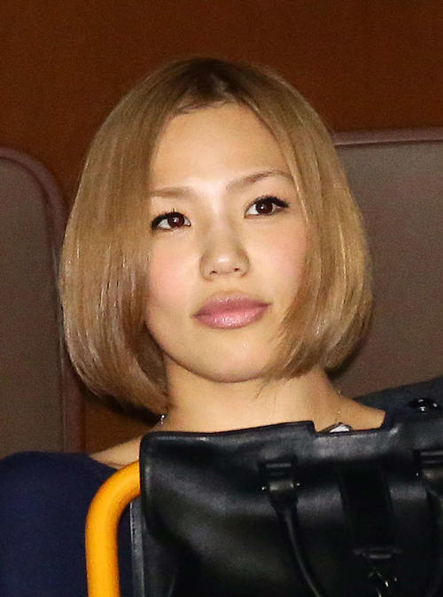 ダルビッシュ妻・山本聖子さん、車運転中に“まさか”の出来事「ミラー越しに後ろを覗くと…」