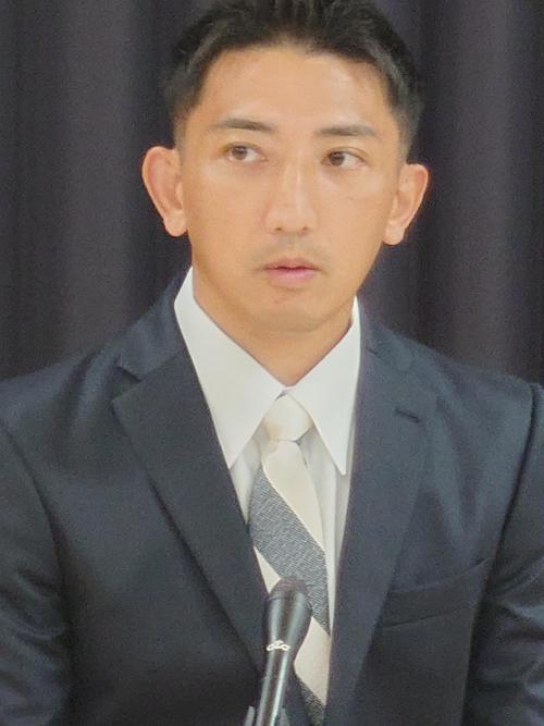 後藤祐樹氏、ほぼ全裸ポスターに苦言「売名に他ならない」　都知事選