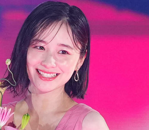 堀田真由ドラマ終え“オン眉”イメチェン？「かわいいいい」「似合ってる！」大好評