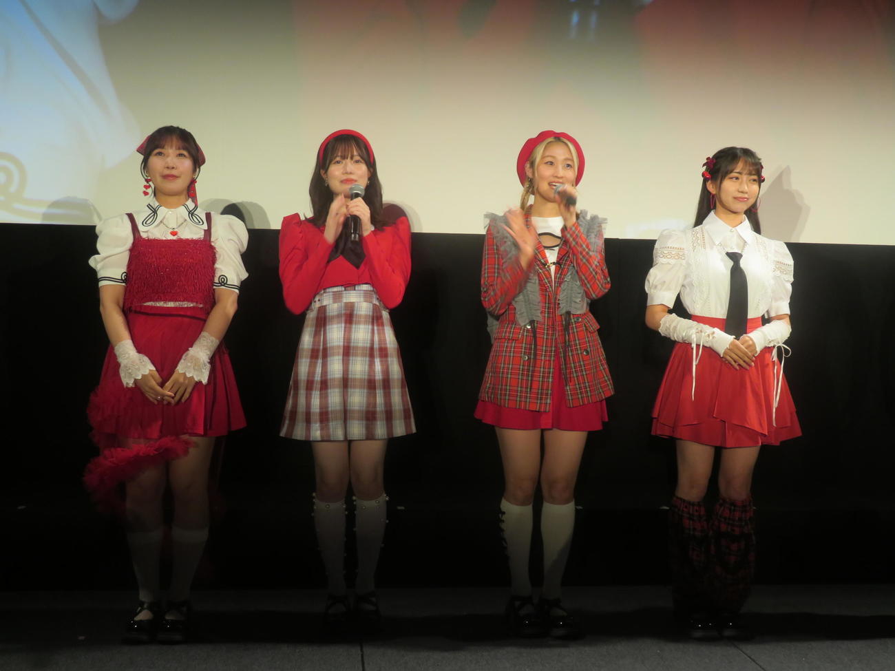 「ウルトラマンアーク」プレミア発表会に出席したARCANA PROJECT。左からから桜野羽咲、相田詩音、花宮ハナ、天野ひかる
